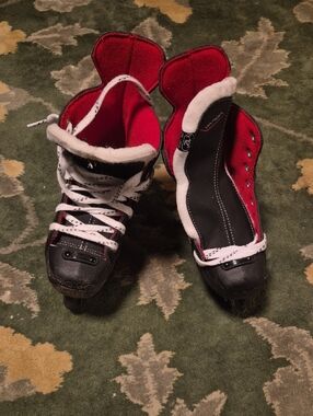 Bauer Kids Red and Black Lace-Up Roller Skate Boots